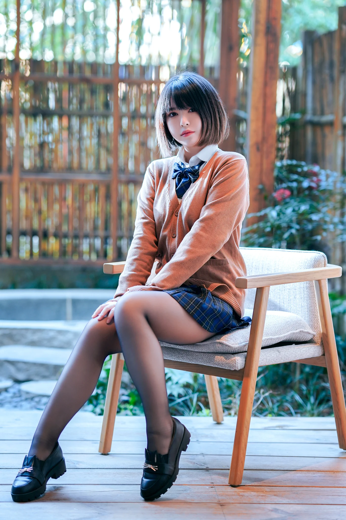 半半子 NO.064 彼女の制服
