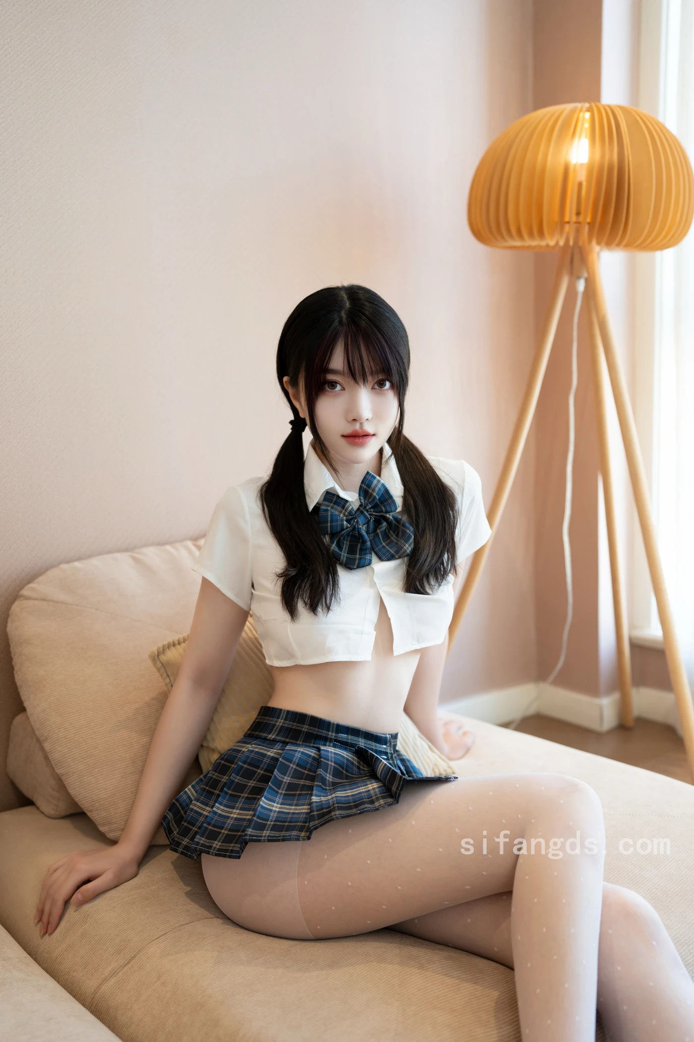 白露lulu NO.002 内购无水印 清纯学妹
