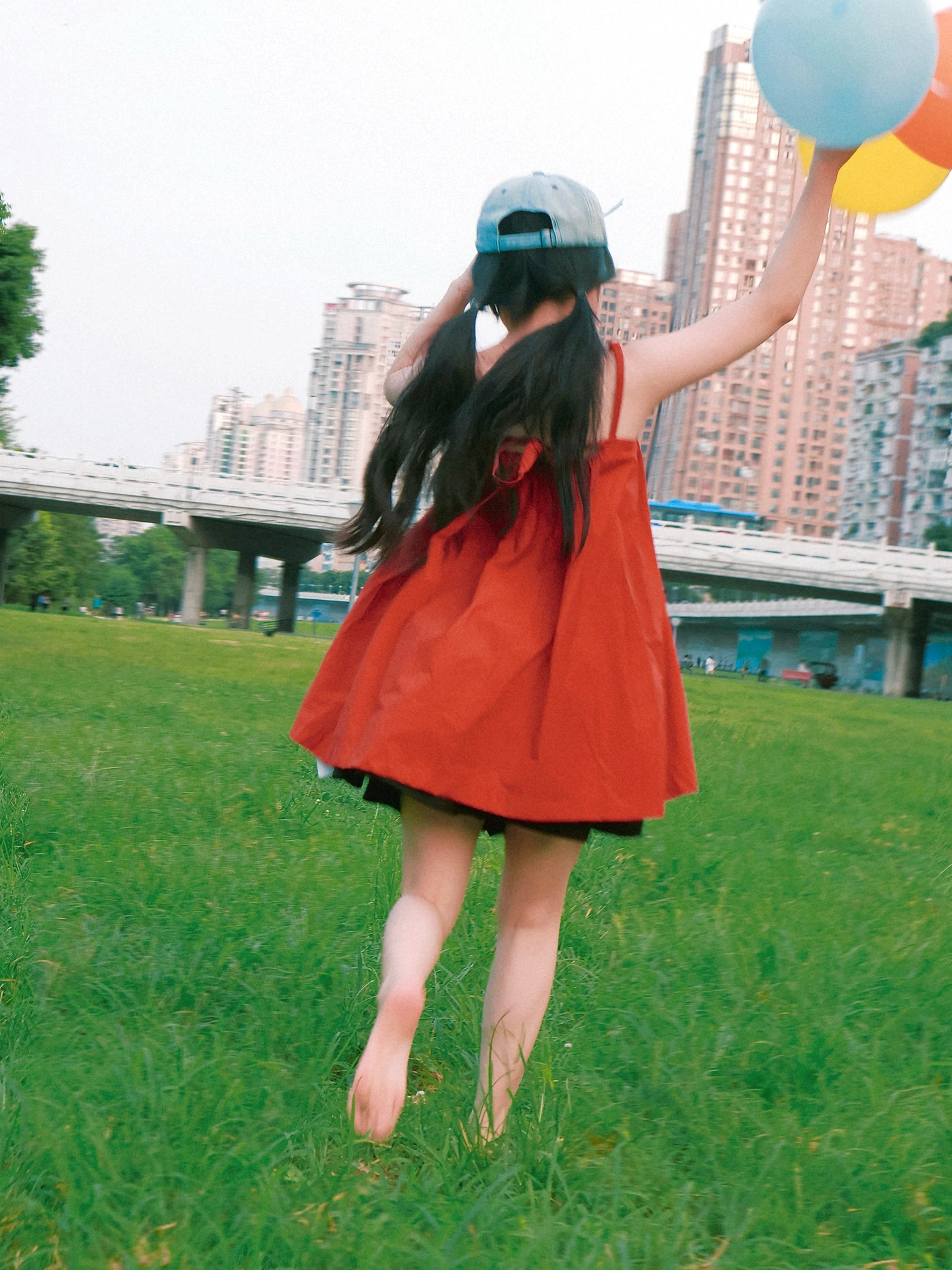 小羊蛋卷 NO.013 红色小吊带+红色中华娘