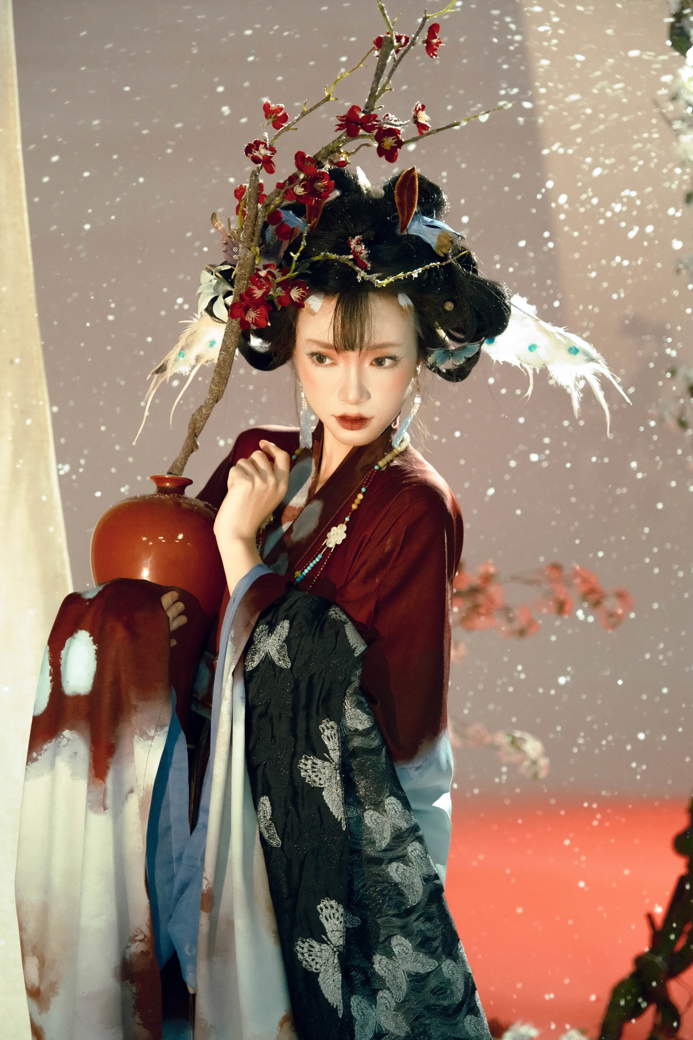 [YITUYU艺图语] 2025.08.12 红蛾仙 桃迟