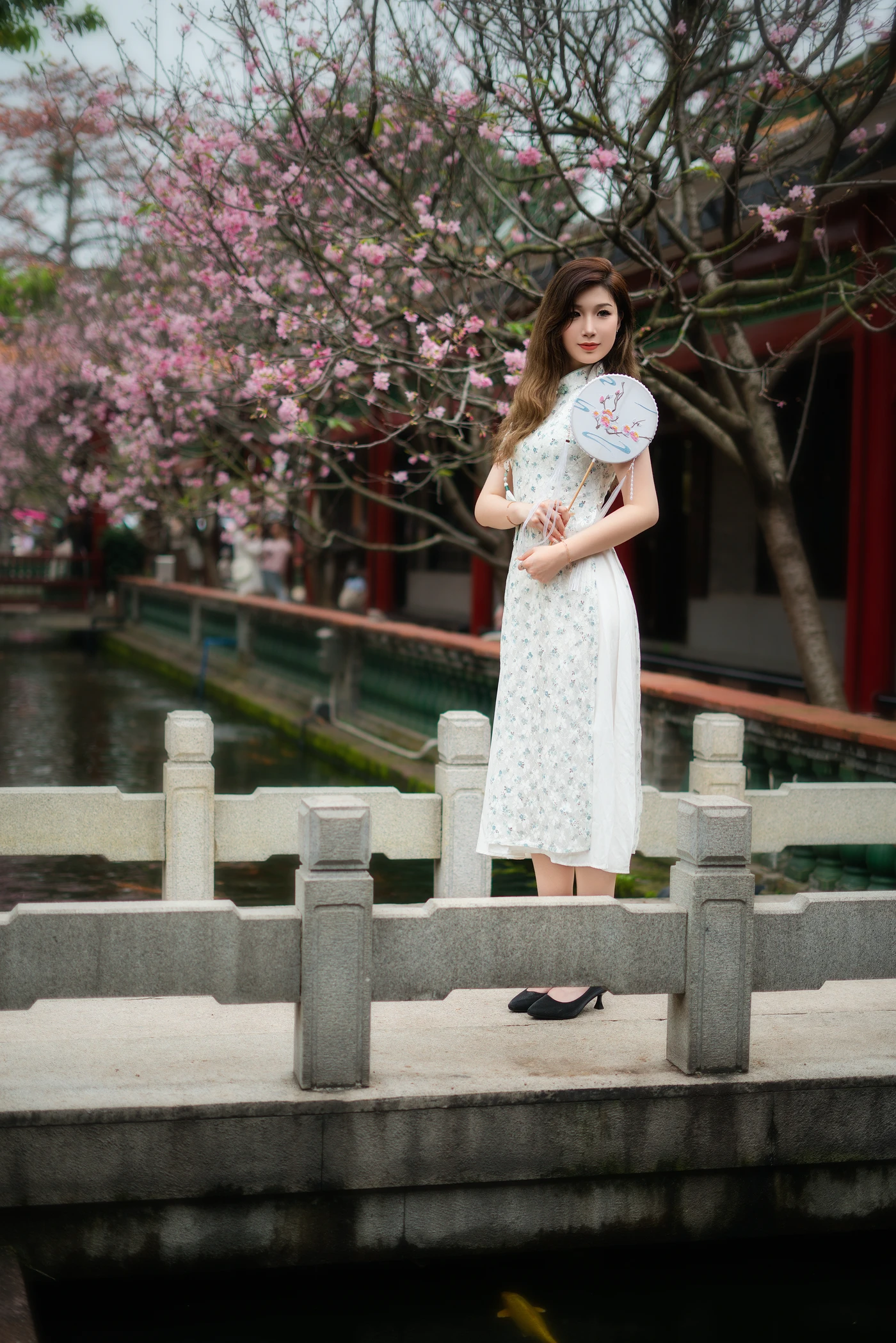 [YITUYU艺图语] 2025.08.18 旗袍美女 辣鼻小新