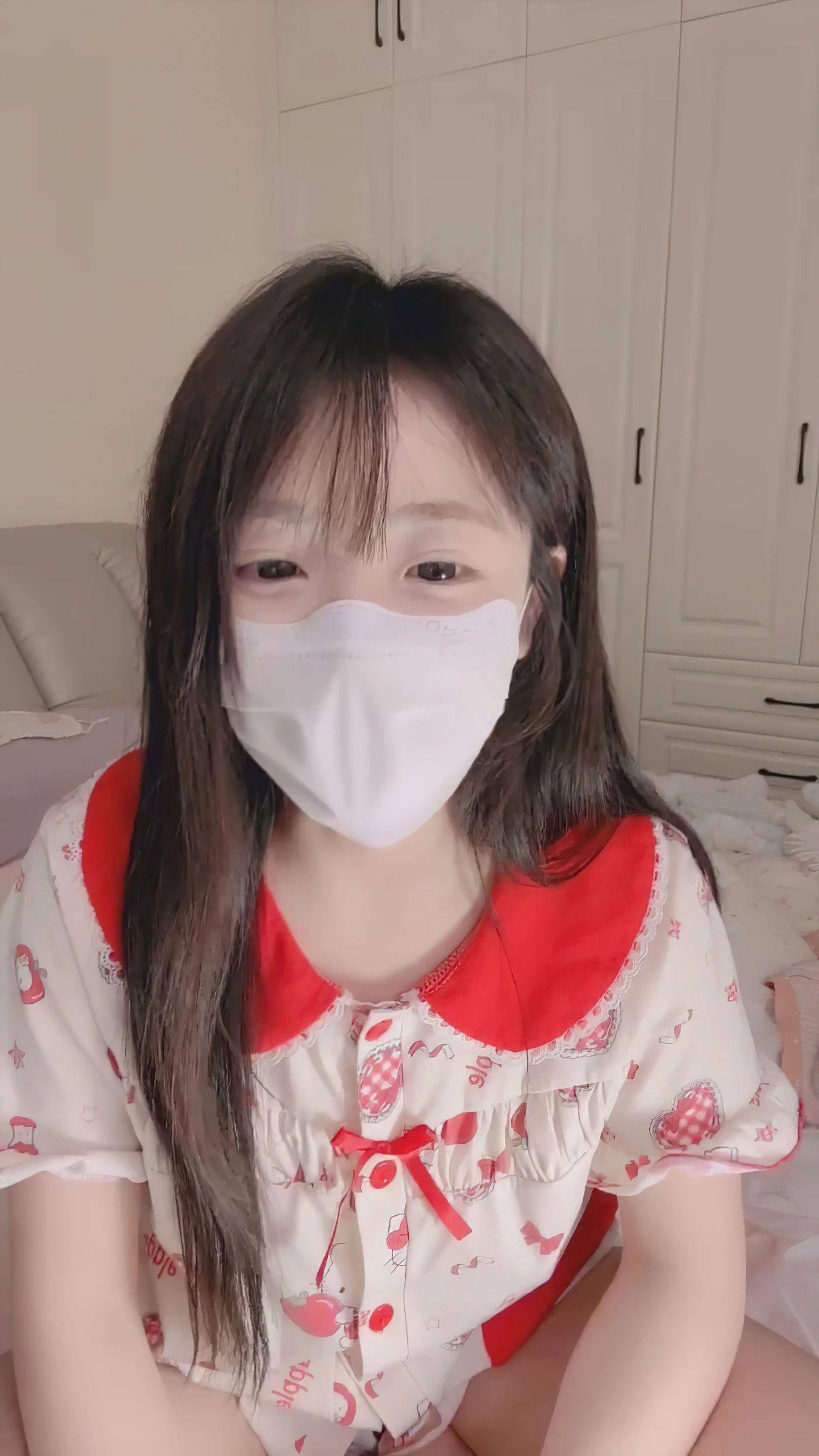 福利姬 NO.308 才不是悦悦 - 青春美少女范本 无懈可击