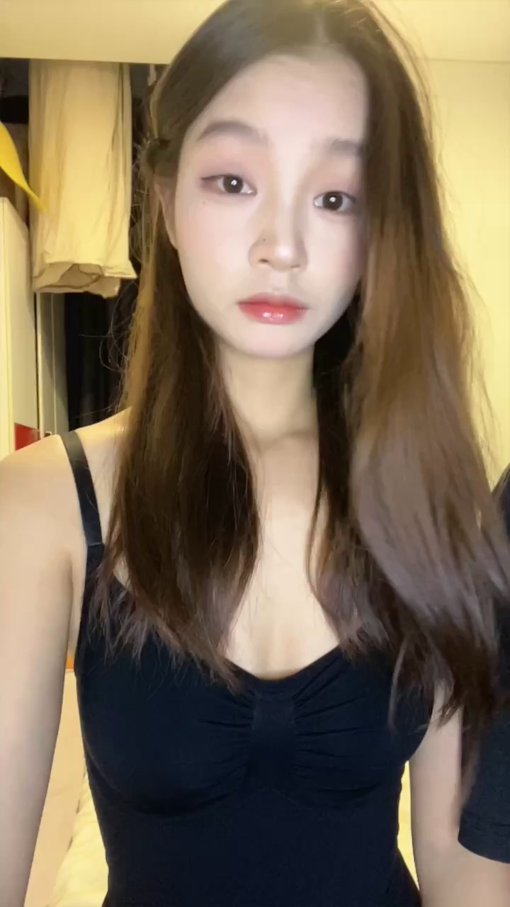 福利姬 NO.327 性感小野猫 - 正宗邻家女神