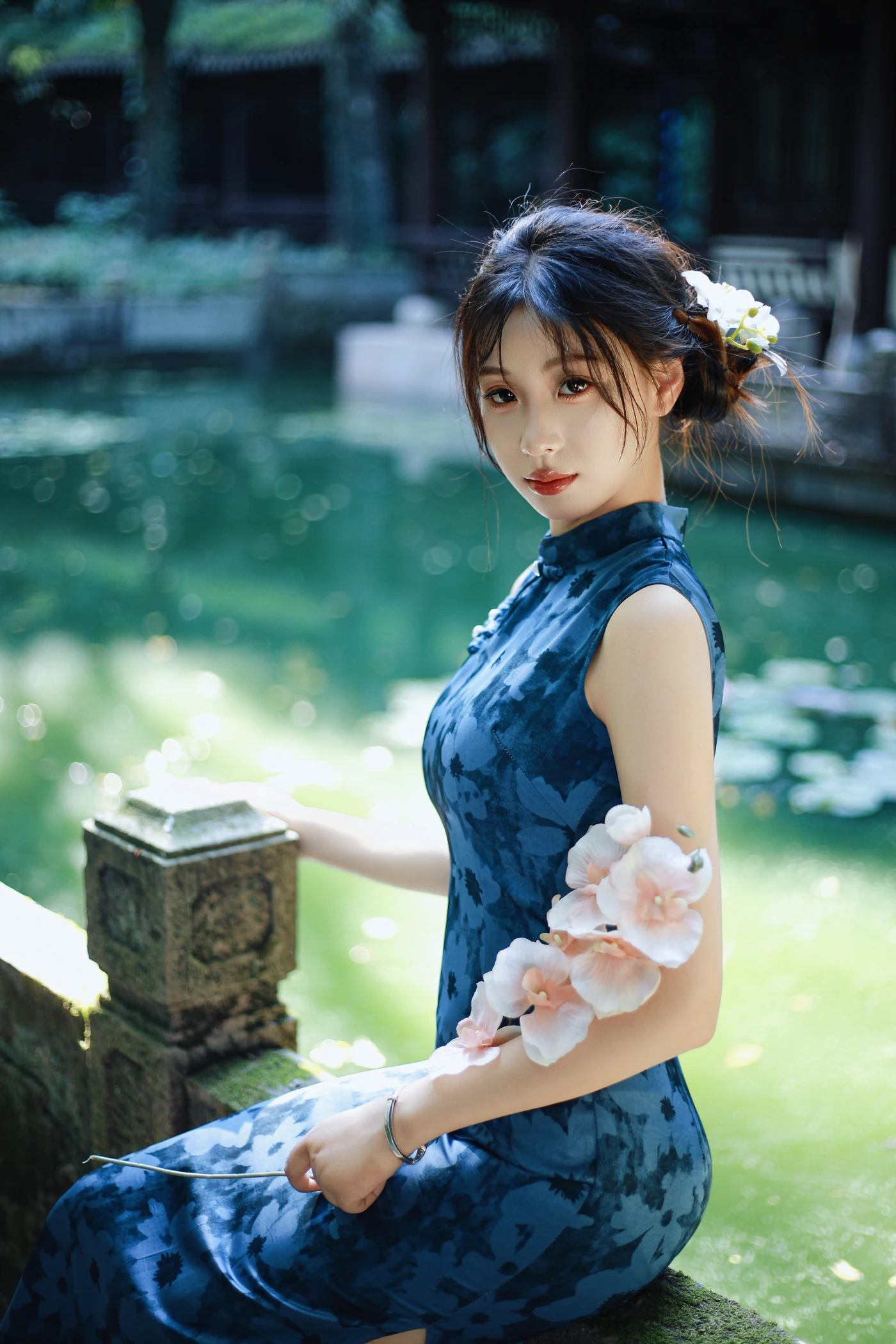 [YITUYU艺图语] 2025.09.06 江南旗袍的柔美 小u