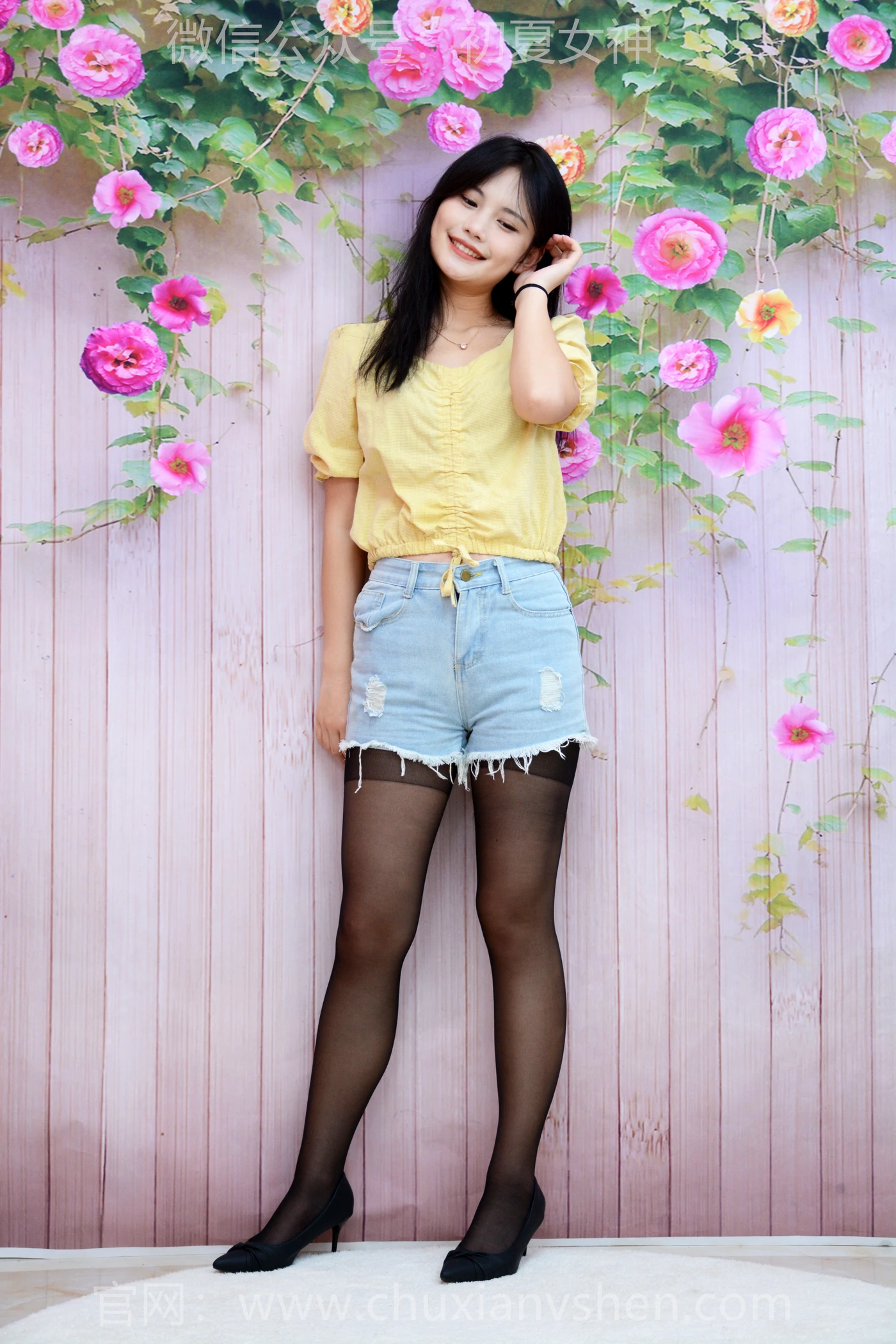 初夏女神 NO.299 幺幺 黑白之魅